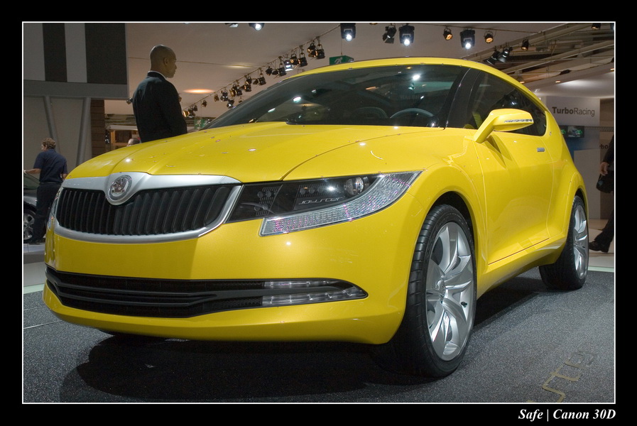 Oct 06 - Mondial Auto Paris - 014